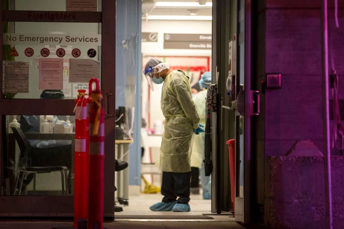 Ontario to enter province-wide lockdown on Christmas Eve, government sources say - NewsHanger